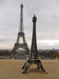 2 in 1 miniature Eifal tower set